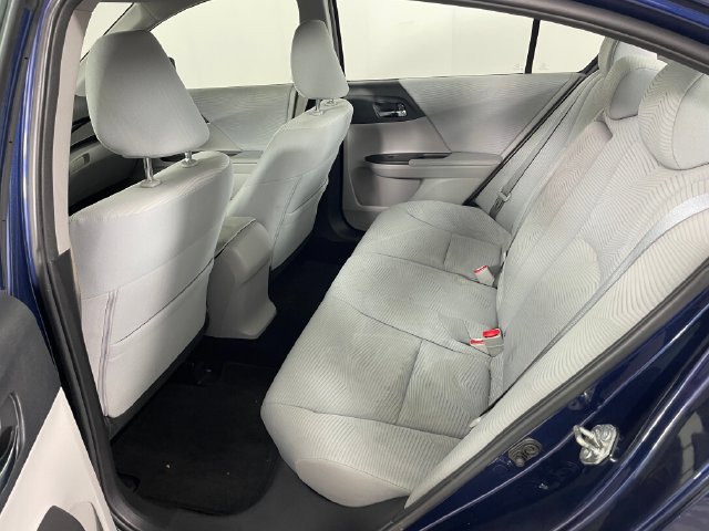 Used 2017 Honda Accord LX image 12