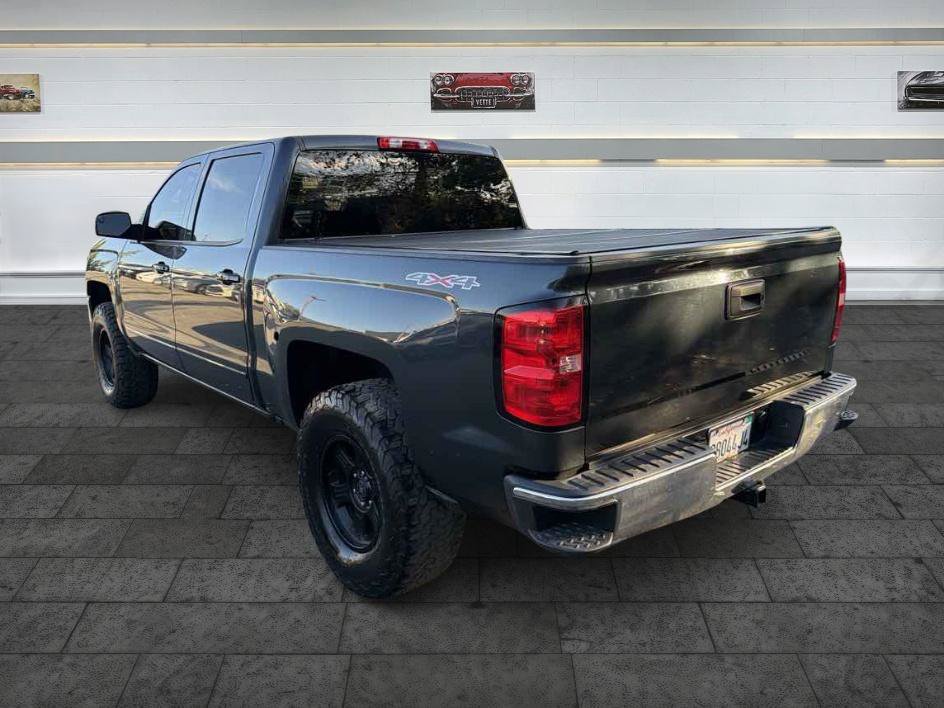 Used 2017 Chevrolet Silverado 1500 LT w/ LT Eassist Package AWD/4WD image 5