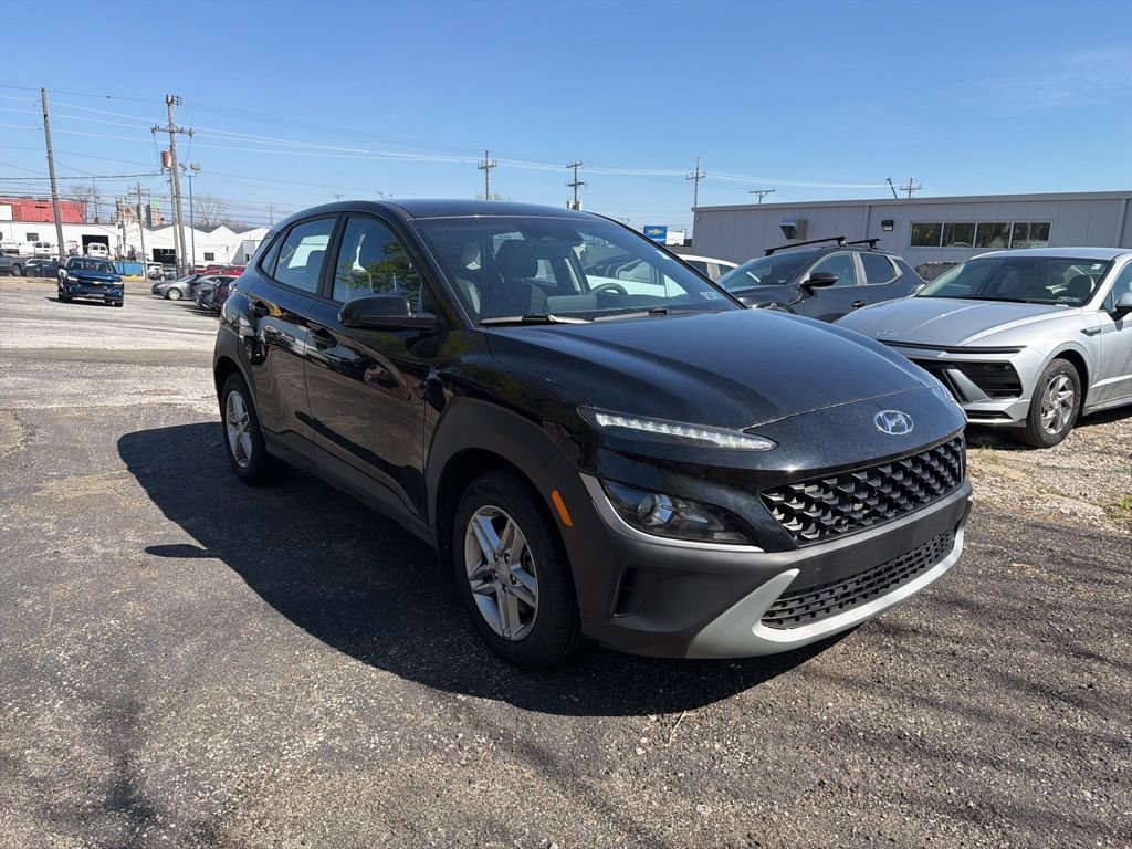 Certified 2023 Hyundai Kona SE AWD/4WD image 1