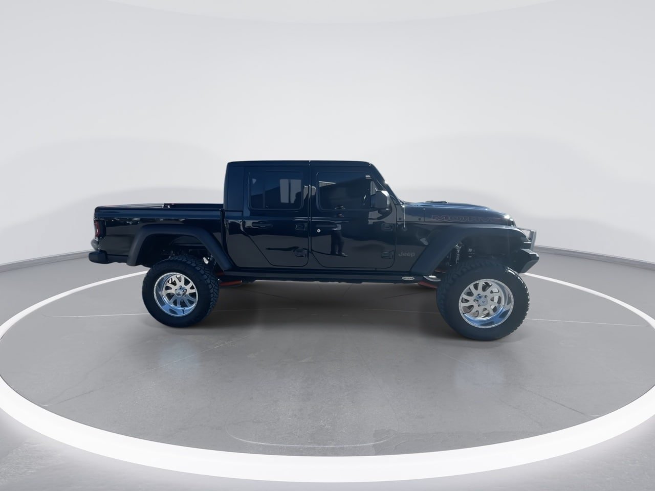 Used 2021 Jeep Gladiator Mojave AWD/4WD image 3
