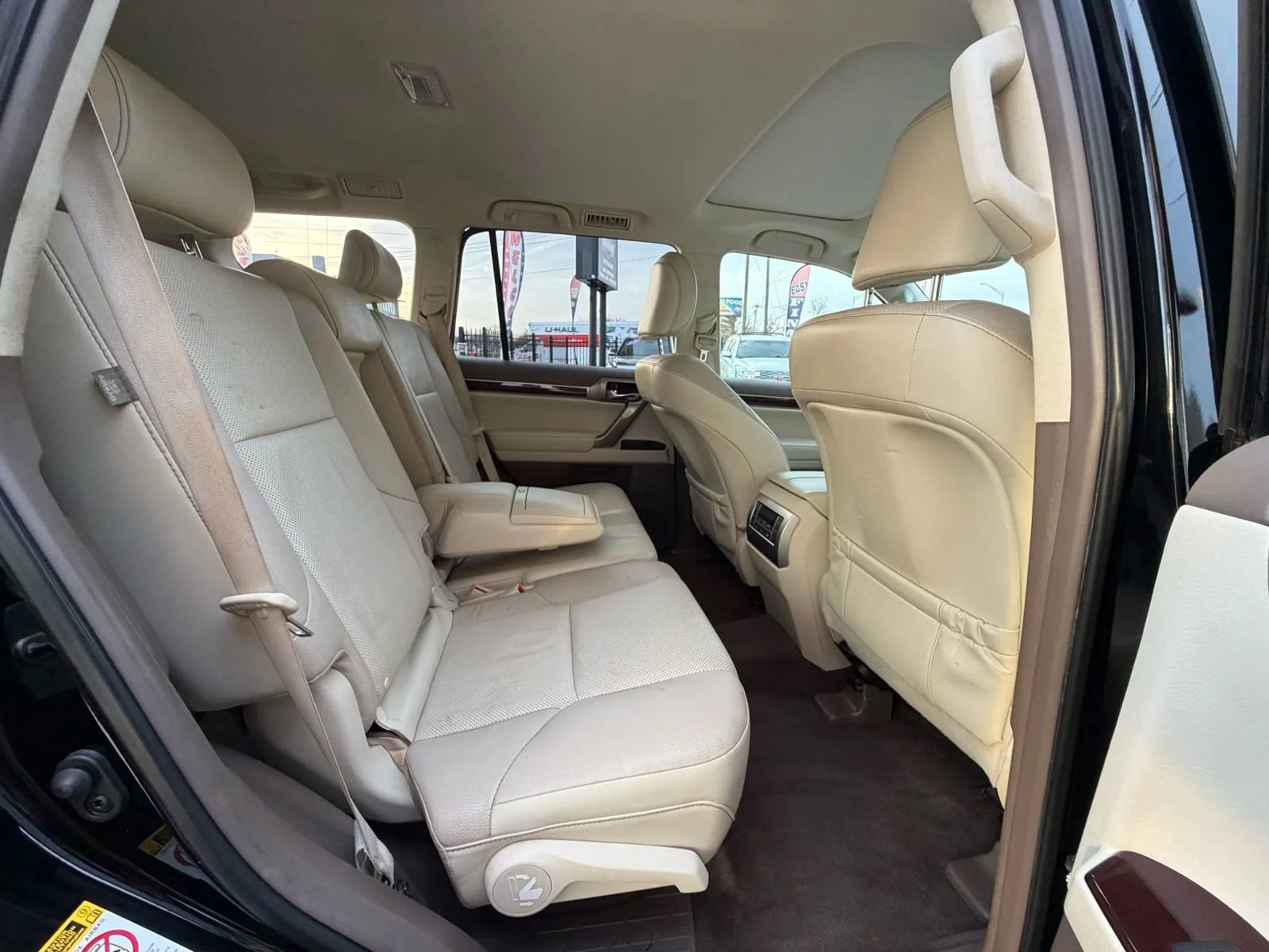 Used 2018 Lexus GX 460 Premium w/ Premium Package image 41