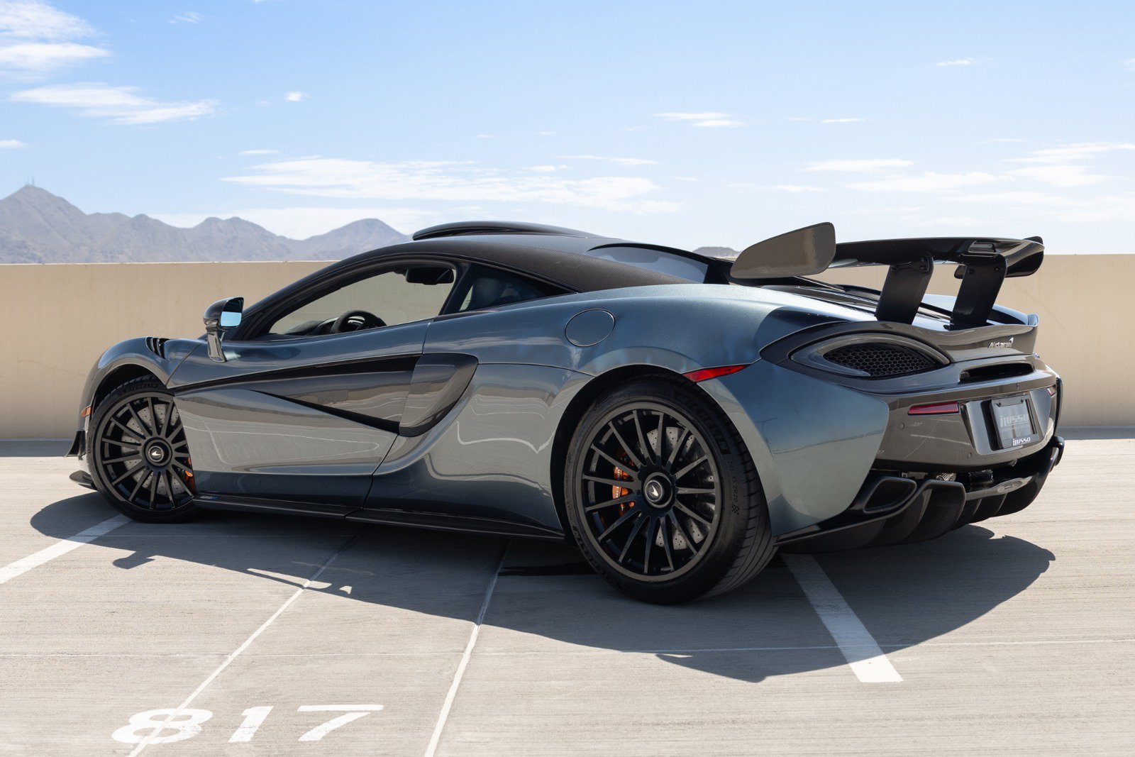 Used 2020 McLaren 620R RWD image 9