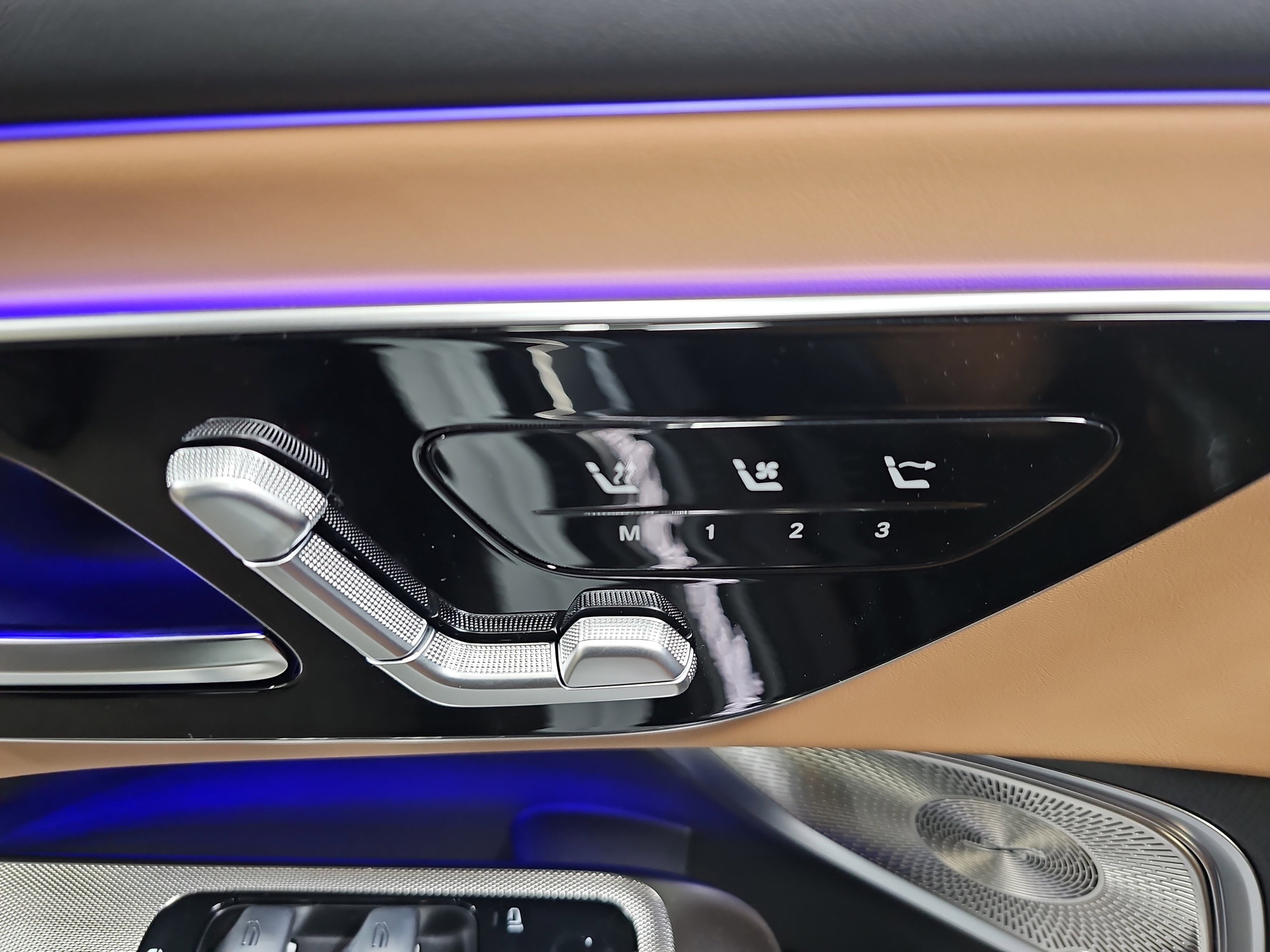 New 2026 Mercedes-Benz CLE 450 4MATIC Cabriolet image 31