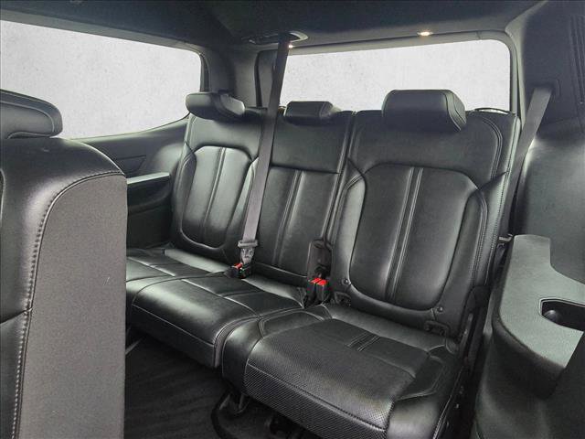 Used 2024 Jeep Wagoneer Series II w/ Flexible Seating Group RWD image 19