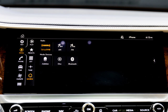 Used 2021 Bentley Flying Spur W12 image 88