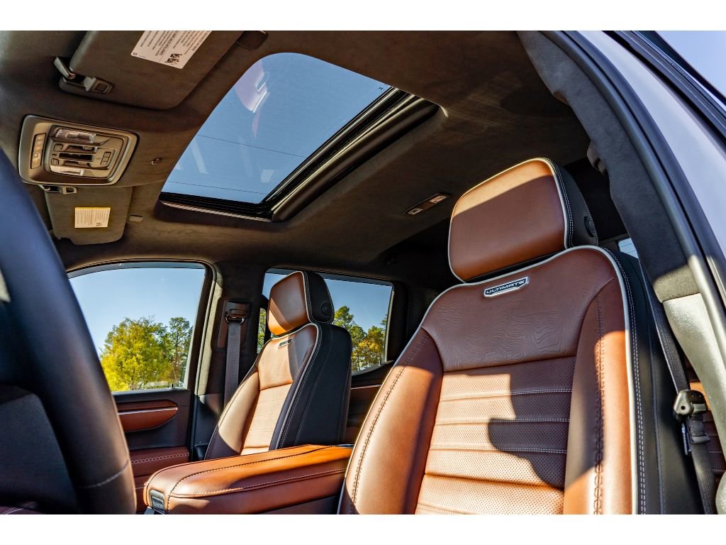 Used 2025 GMC Sierra 1500 Denali Ultimate image 12