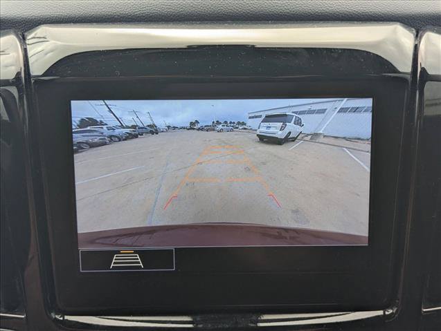 Used 2021 Chevrolet Traverse LT FWD image 10