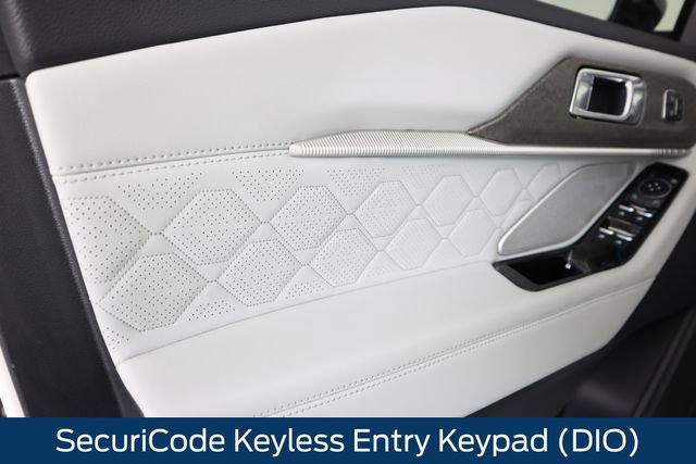 New 2026 Ford Explorer Platinum w/ LUX Leather Package image 29