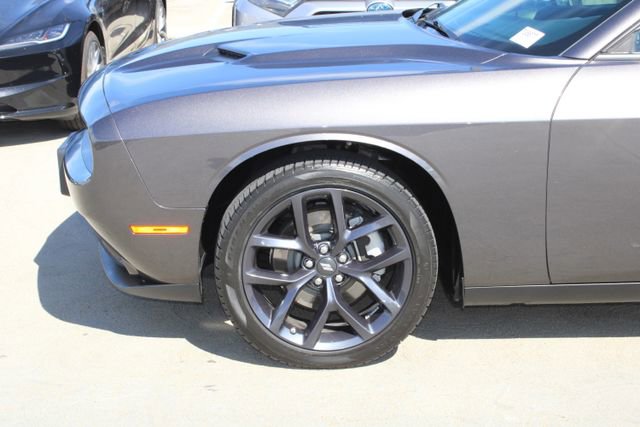 Used 2023 Dodge Challenger SXT w/ Plus Package image 4
