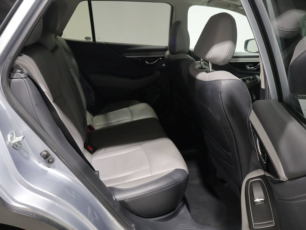 Used 2023 Subaru Outback Limited AWD/4WD image 22