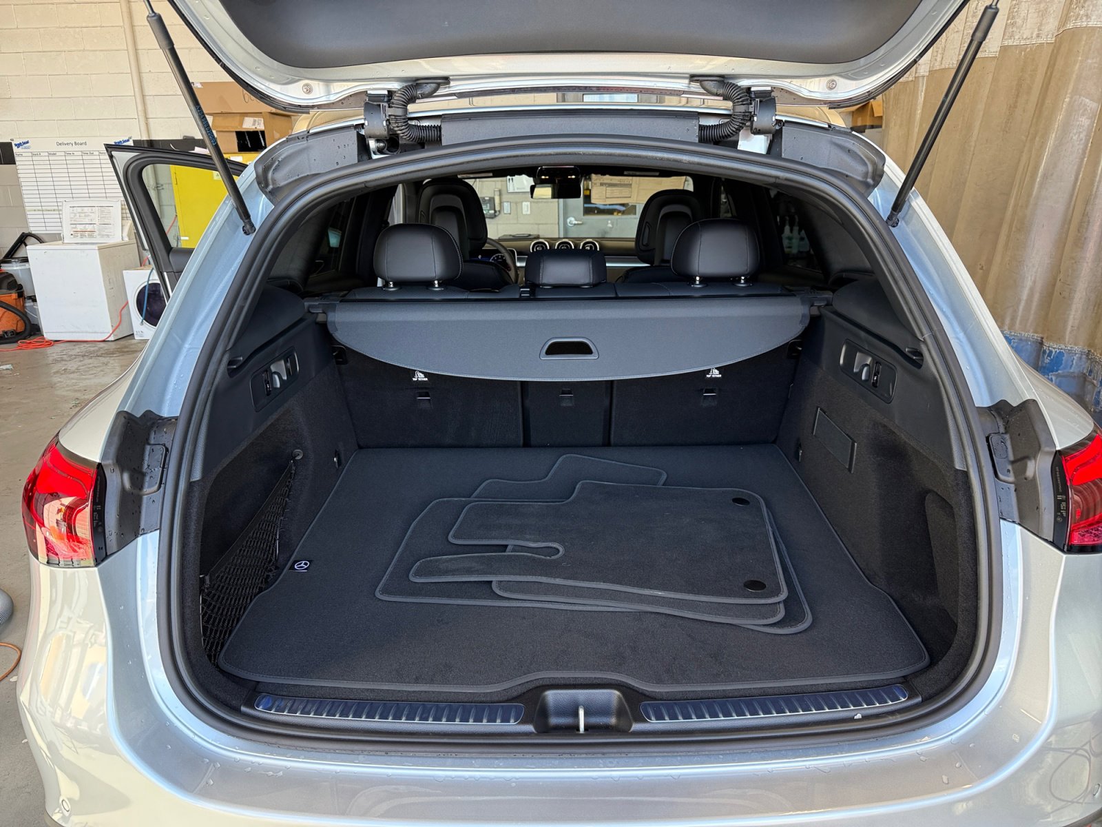 New 2026 Mercedes-Benz GLC 300 4MATIC image 34