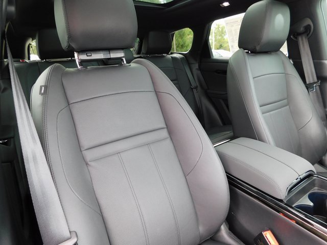 Used 2024 Land Rover Range Rover Evoque Dynamic SE image 21