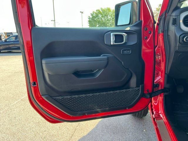 New 2026 Jeep Wrangler Sport AWD/4WD image 9