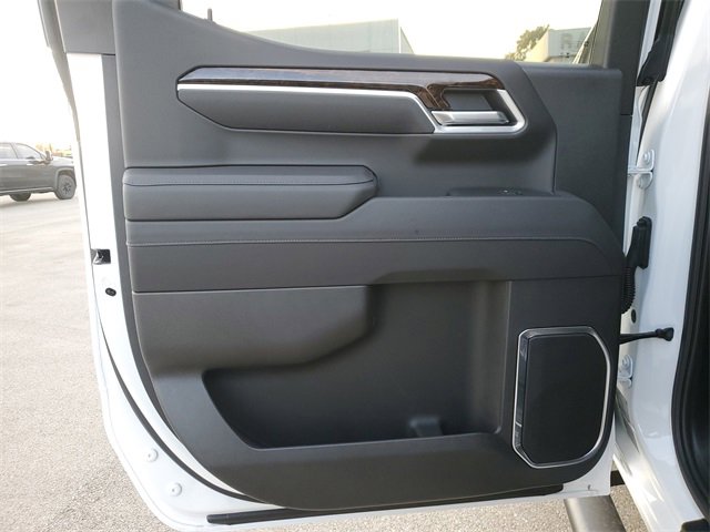 New 2025 GMC Sierra 1500 Elevation w/ Elevation Premium Package image 11