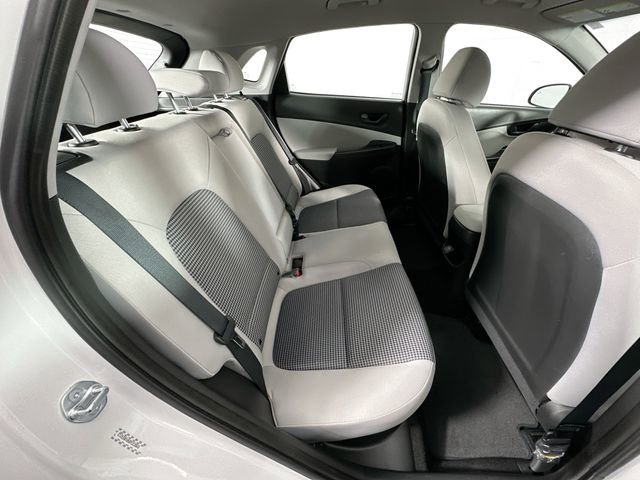 Used 2023 Hyundai Kona SE w/ Cargo Package image 25