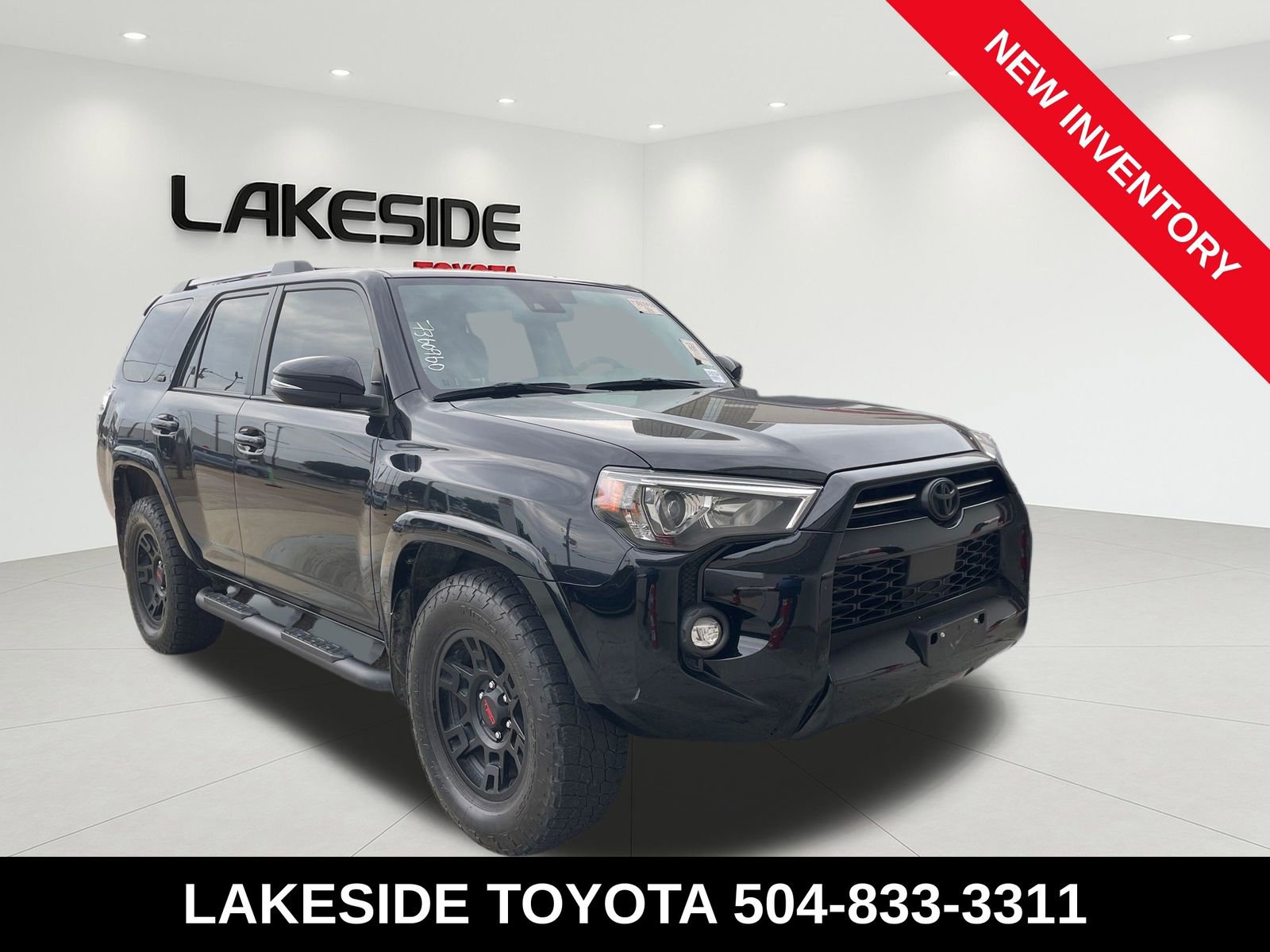 Used 2023 Toyota 4Runner SR5 Premium w/ Moonroof Package RWD image 6