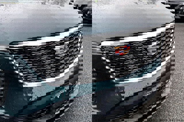 Used 2024 Cadillac XT4 Luxury w/ Cold Weather Package image 30