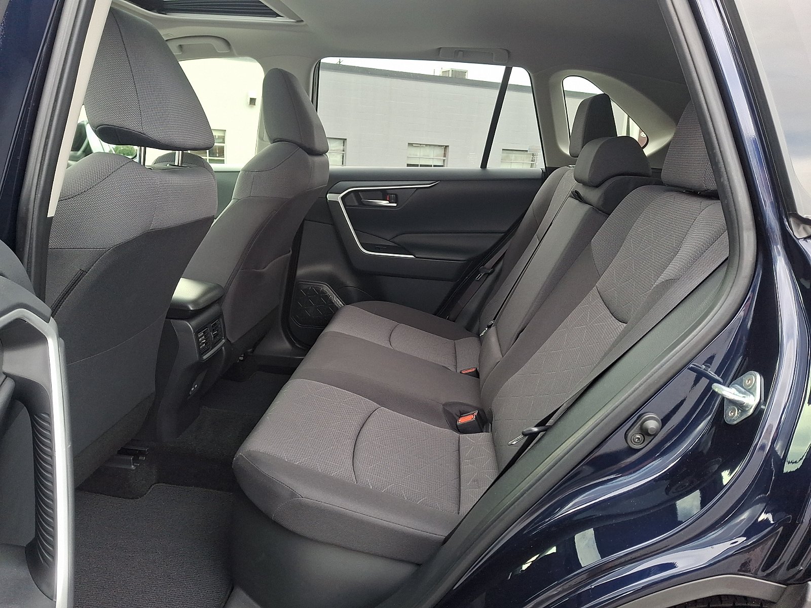 Used 2023 Toyota RAV4 XLE w/ Convenience Package AWD/4WD image 11