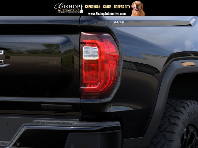 New 2026 GMC Canyon Elevation w/ LPO, Black Badging Package AWD/4WD image 11