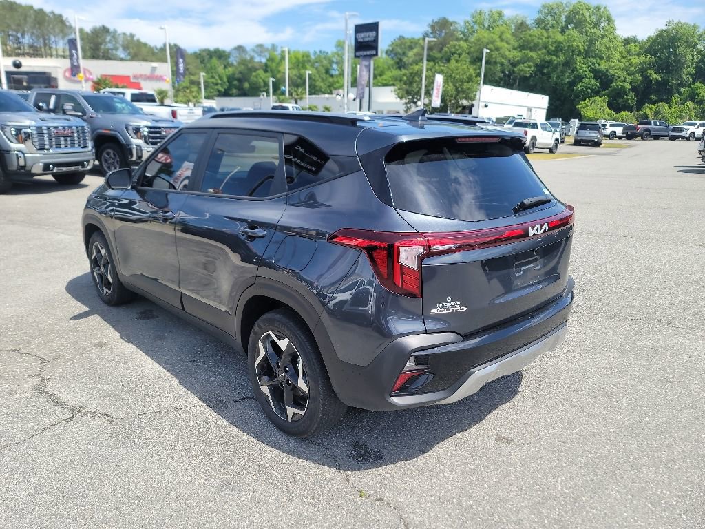 Certified 2025 Kia Seltos S FWD image 5