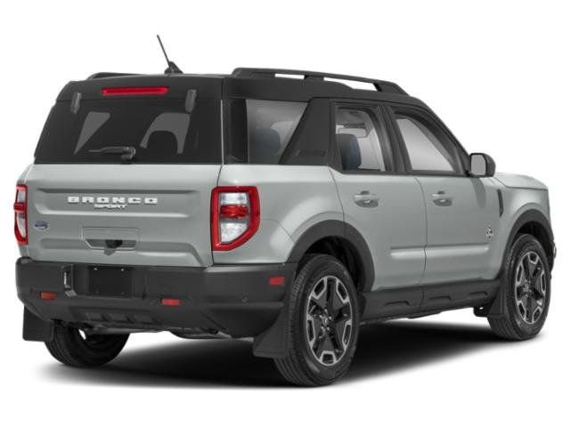 Used 2022 Ford Bronco Sport Outer Banks w/ Tech Package image 3