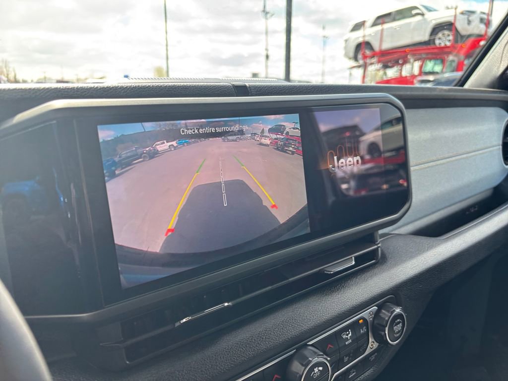 Used 2024 Jeep Wrangler Sport S image 20