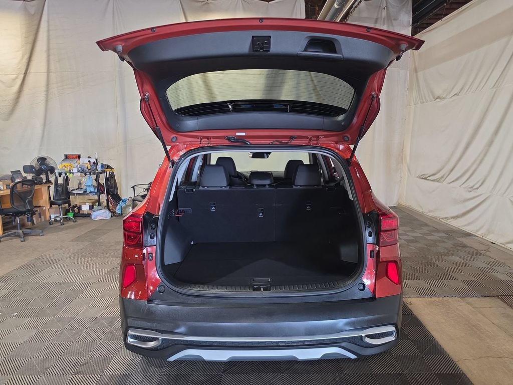 Used 2022 Kia Seltos S AWD/4WD image 20