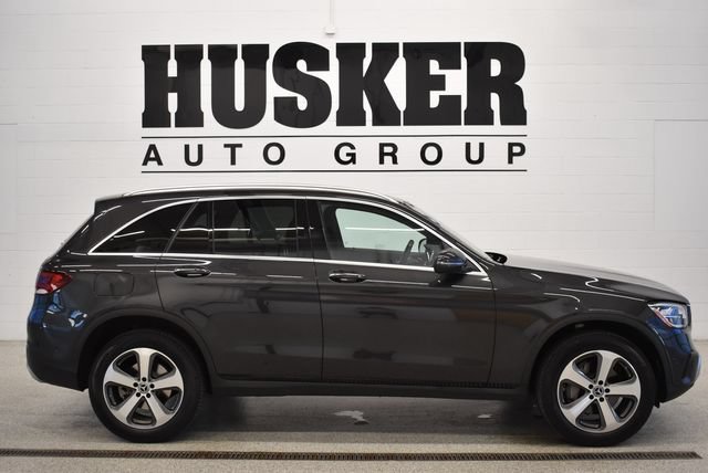 Used 2022 Mercedes-Benz GLC 300 4MATIC image 2