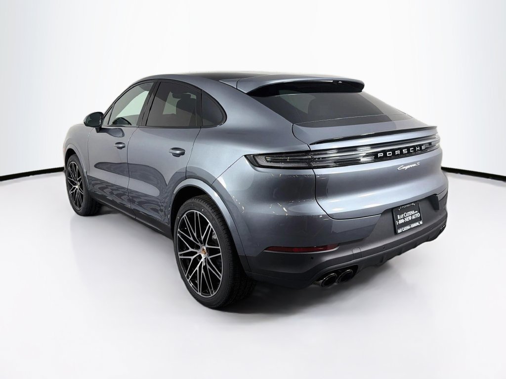 New 2026 Porsche Cayenne S AWD/4WD image 3