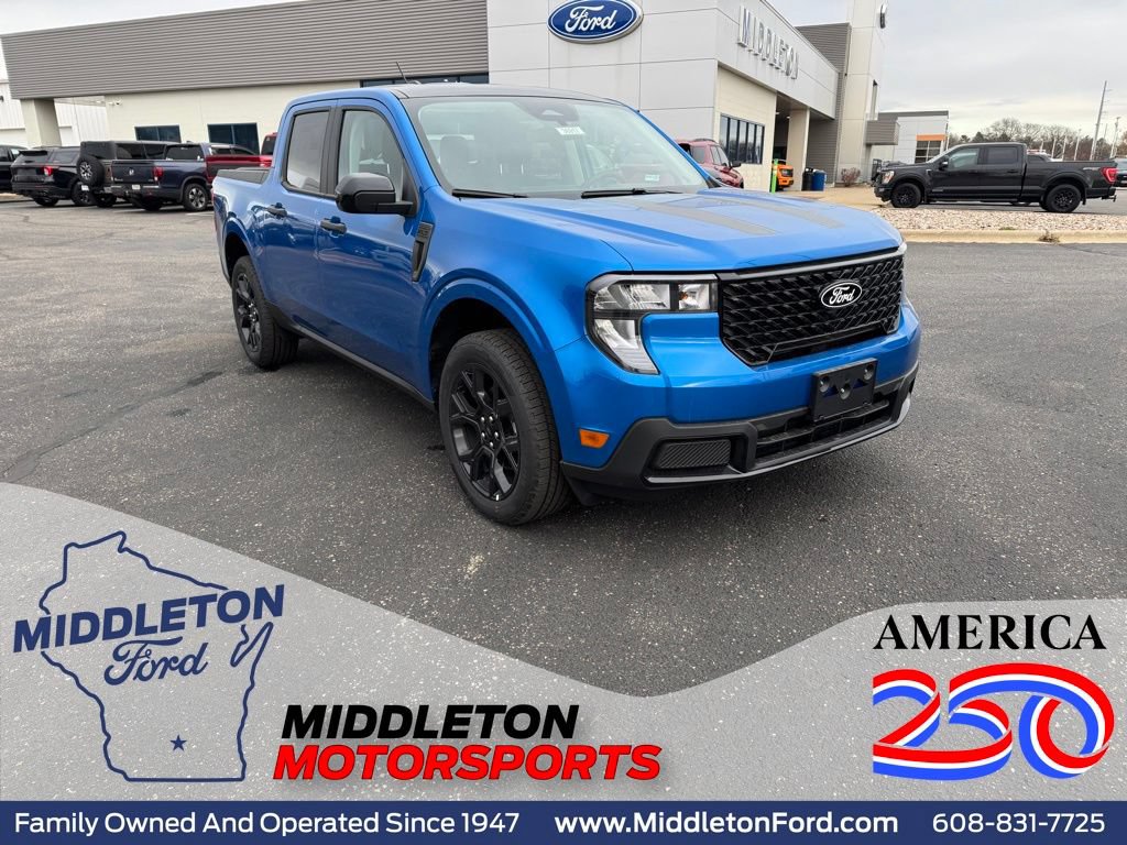 New 2025 Ford Maverick XLT w/ Black Appearance Package