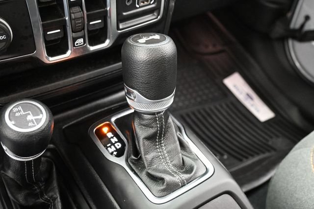 Used 2024 Jeep Wrangler Unlimited Sport AWD/4WD image 25