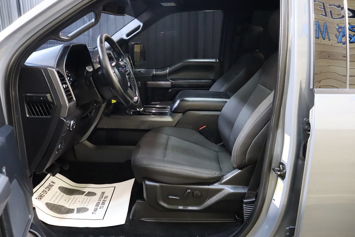 Used 2019 Ford F150 XLT w/ Equipment Group 302A Luxury AWD/4WD image 44
