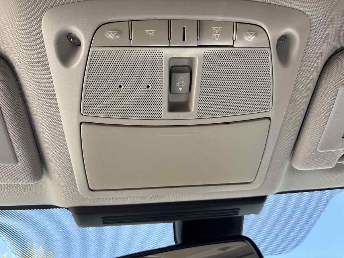 Used 2017 INFINITI Q50 2.0t w/ Moonroof Package RWD image 27