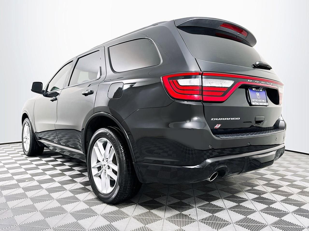 Used 2025 Dodge Durango GT image 19