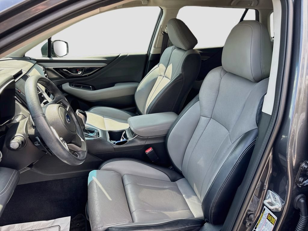 Used 2022 Subaru Outback Limited AWD/4WD image 22