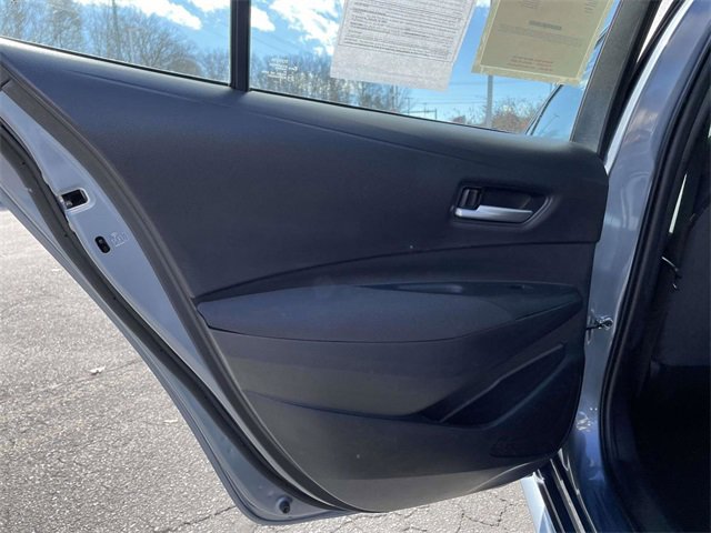 Used 2021 Toyota Corolla LE image 15