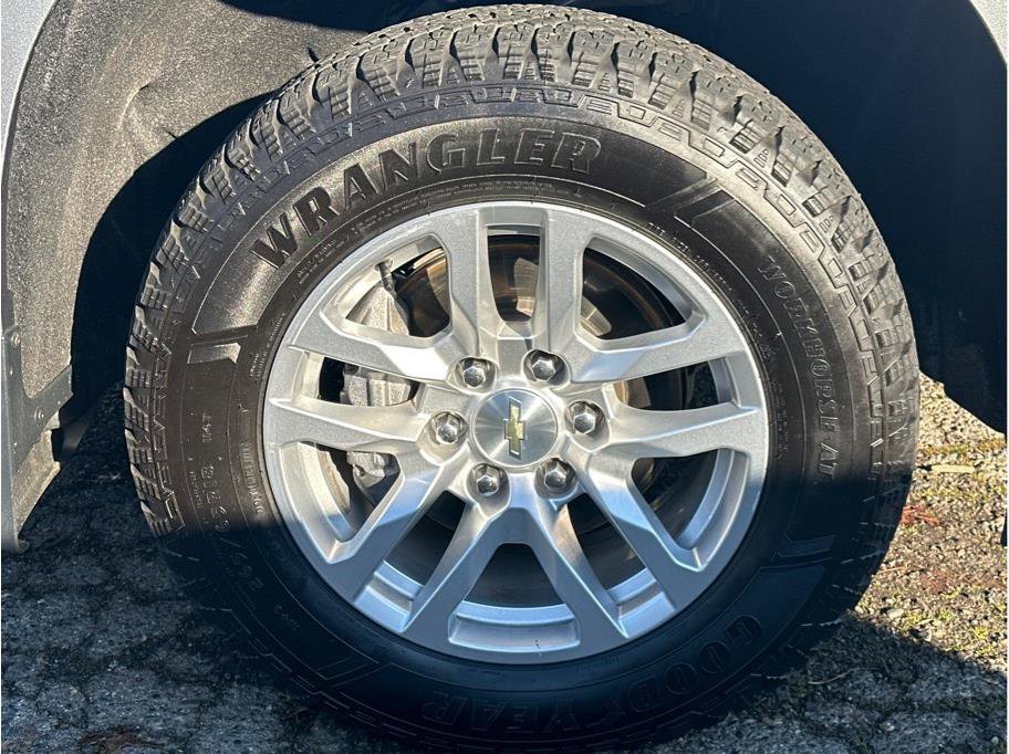 Used 2019 Chevrolet Silverado 1500 LTZ w/ LTZ Plus Package image 10