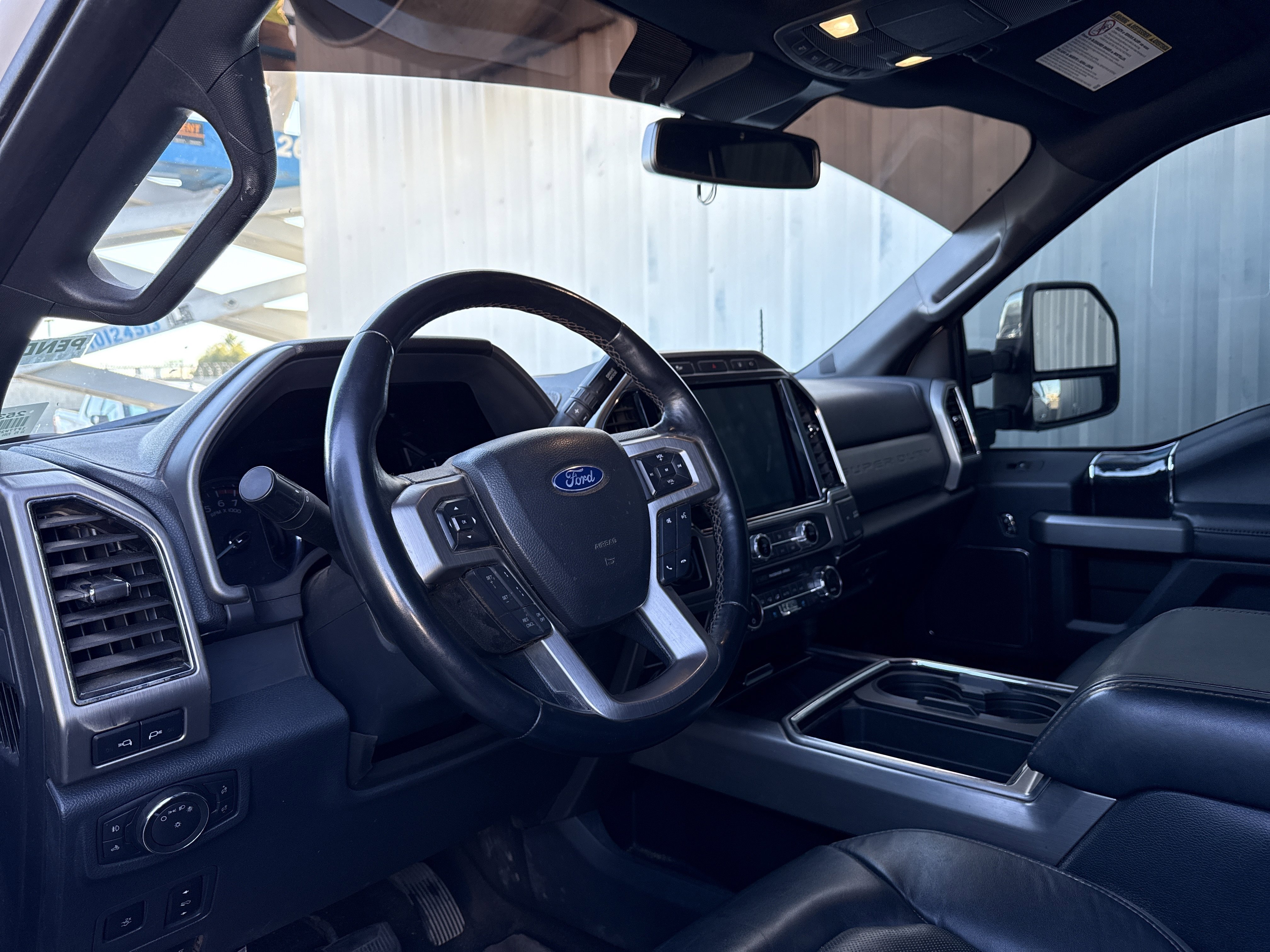 Used 2022 Ford F250 Platinum image 16