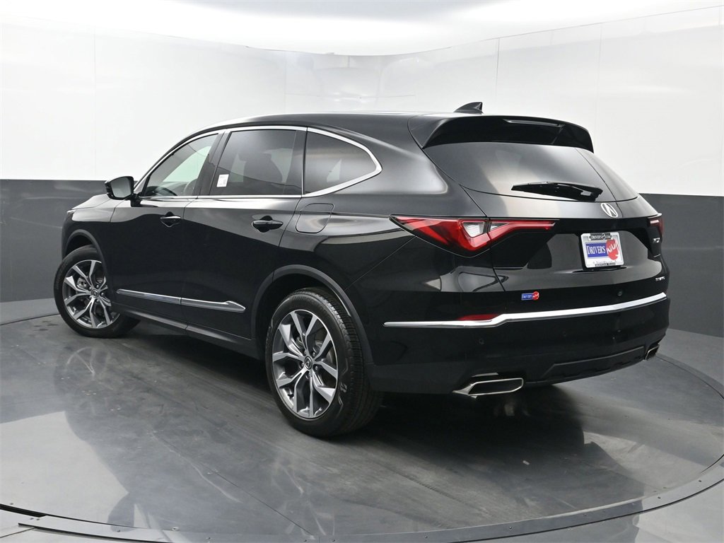 Used 2024 Acura MDX SH-AWD w/ Technology Package image 28