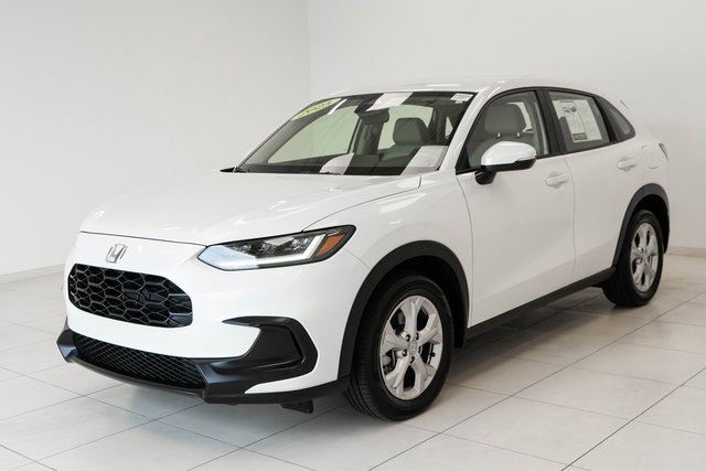 Certified 2025 Honda HR-V LX image 6