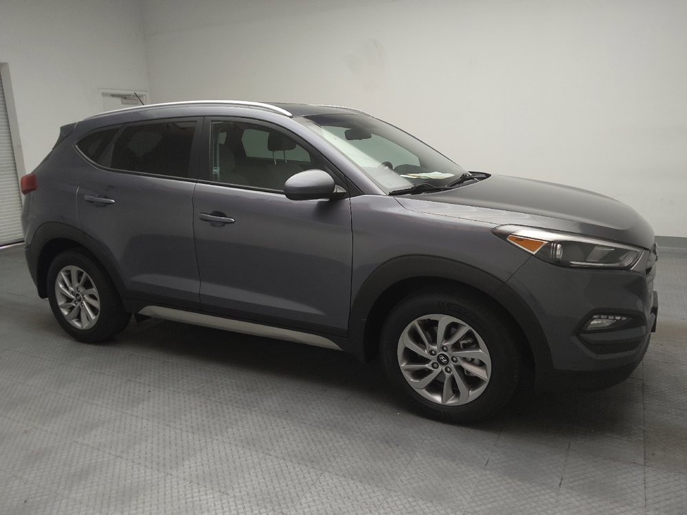 Used 2017 Hyundai Tucson SE w/ SE Popular Package 02 AWD/4WD image 11