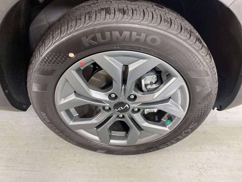 New 2026 Kia Seltos LX image 11