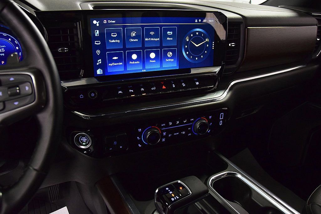 Used 2024 Chevrolet Silverado 1500 High Country w/ Z71 Off-Road Package image 23