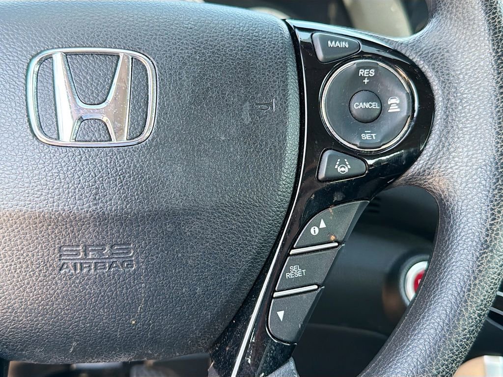 Used 2017 Honda Accord EX image 14