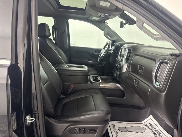 Used 2020 Chevrolet Silverado 1500 LTZ w/ LTZ Plus Package AWD/4WD image 13