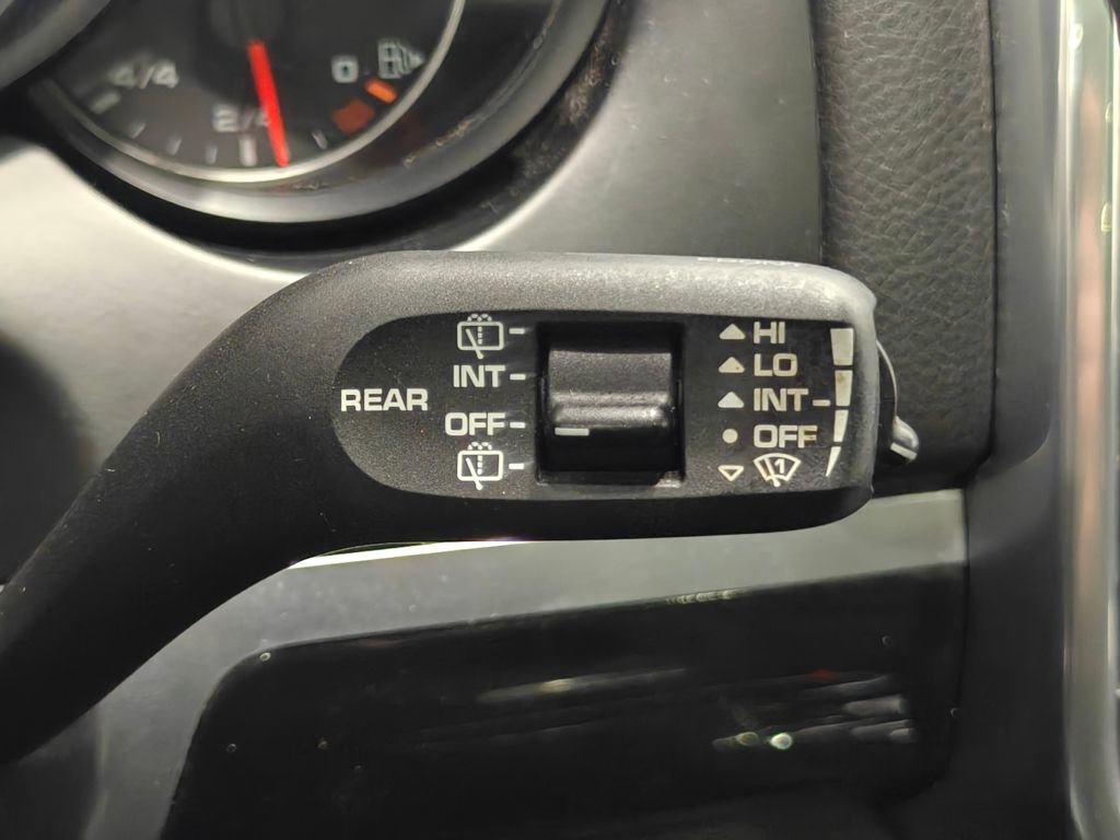 Used 2012 Porsche Cayenne image 40