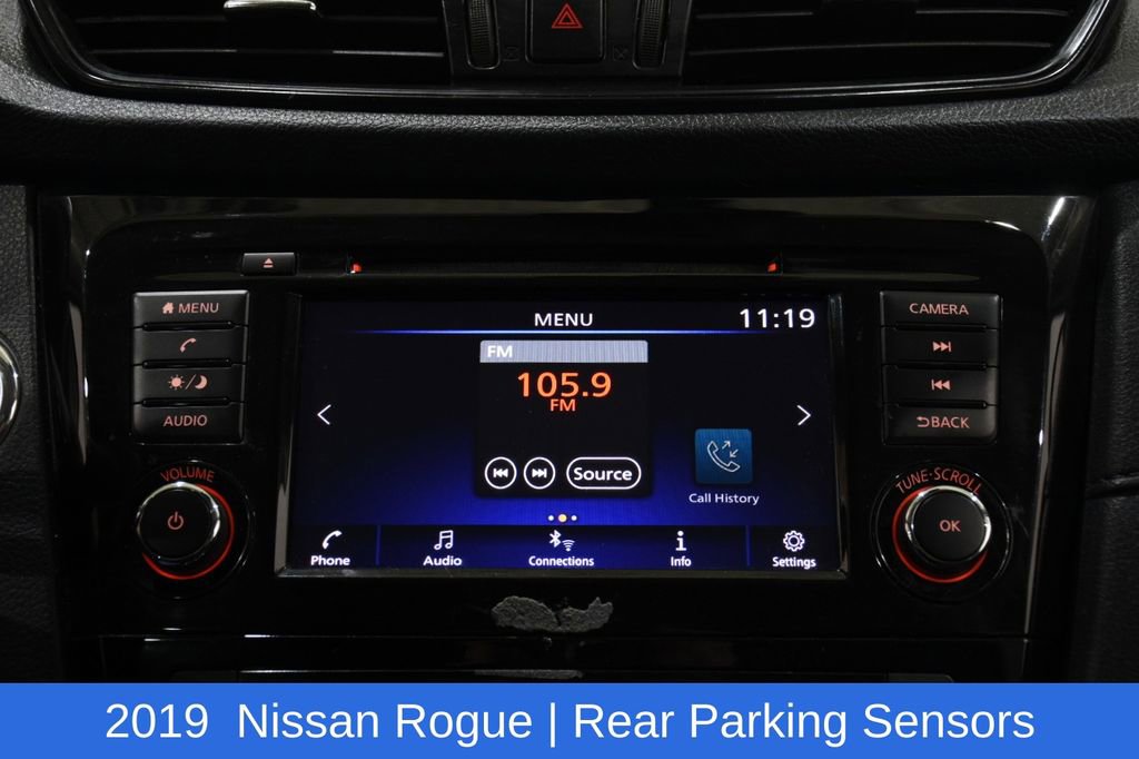 Used 2019 Nissan Rogue SV FWD image 13
