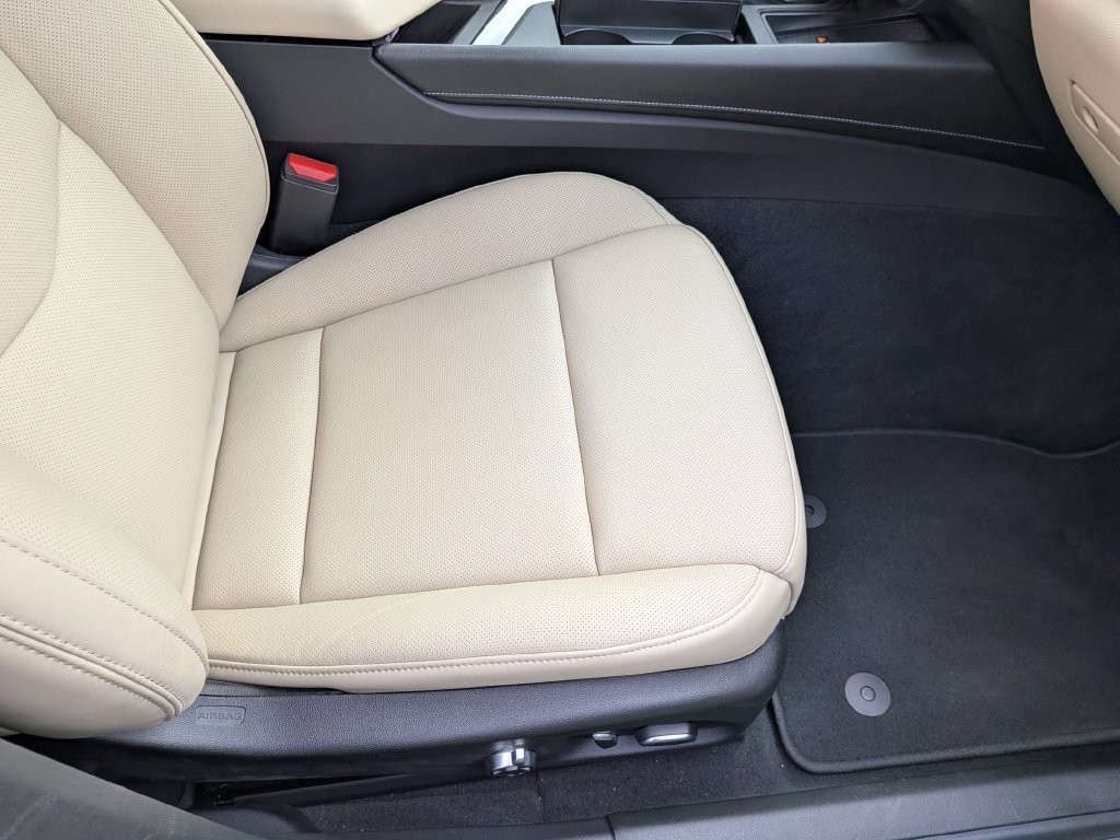 Certified 2025 Cadillac CT5 Premium Luxury w/ Technology Package RWD image 31