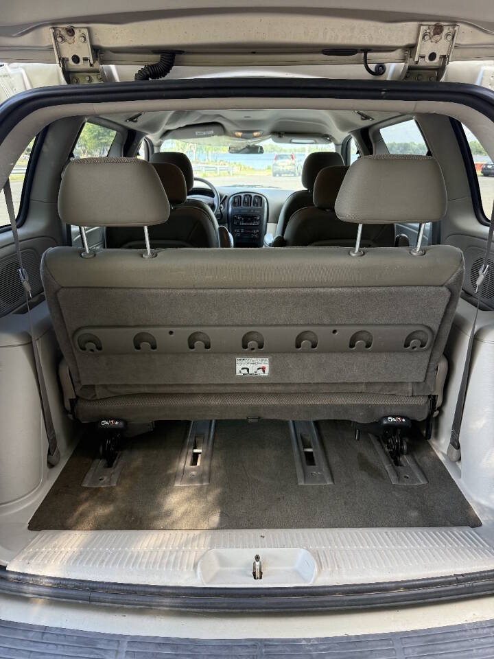 Used 2007 Dodge Caravan SXT FWD image 14