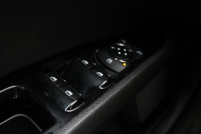 Used 2016 Ford Fusion SE image 17